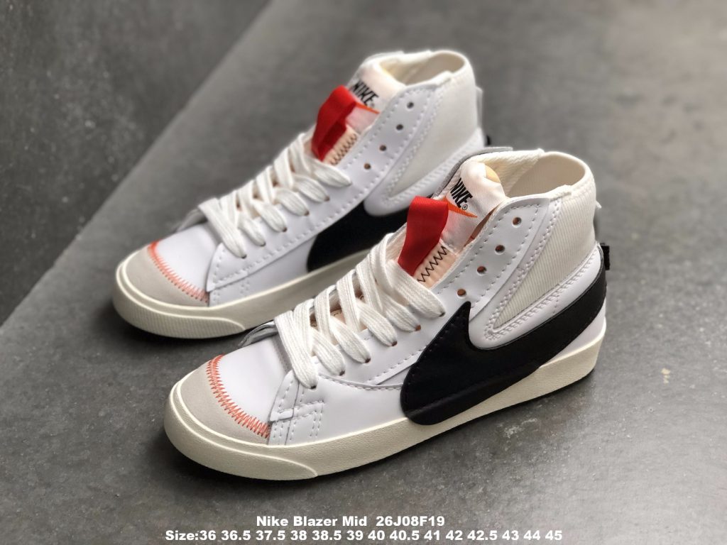 开拓者 nike blazer mid 77 jumbo  货号: dd3111-002 高帮 板鞋