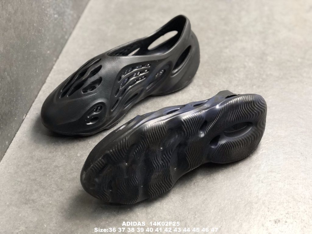 yeezy foam runner new colorways